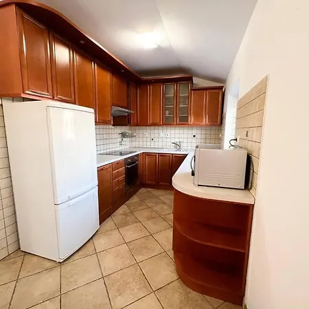 Casa Familiaris Копер