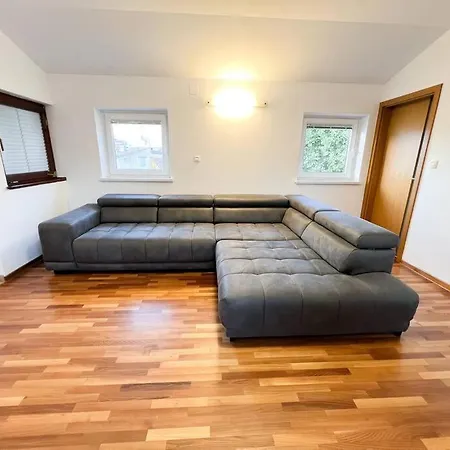 Casa Familiaris * קופר