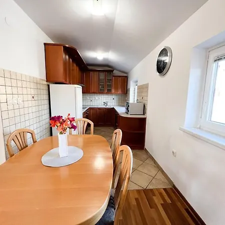 Casa Familiaris Koper