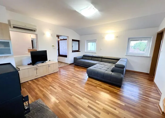 Casa Familiaris 公寓 *